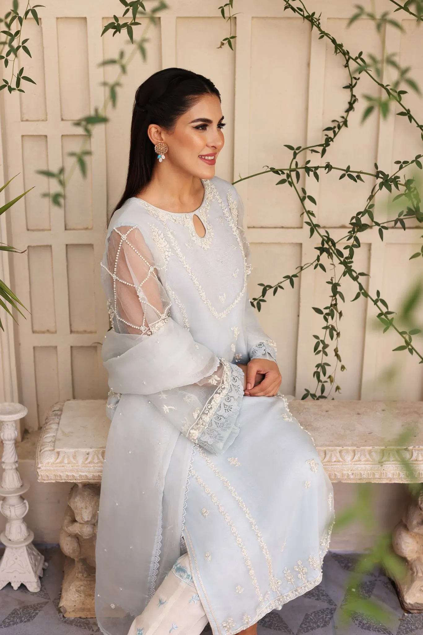 Aymen Ice Blue
