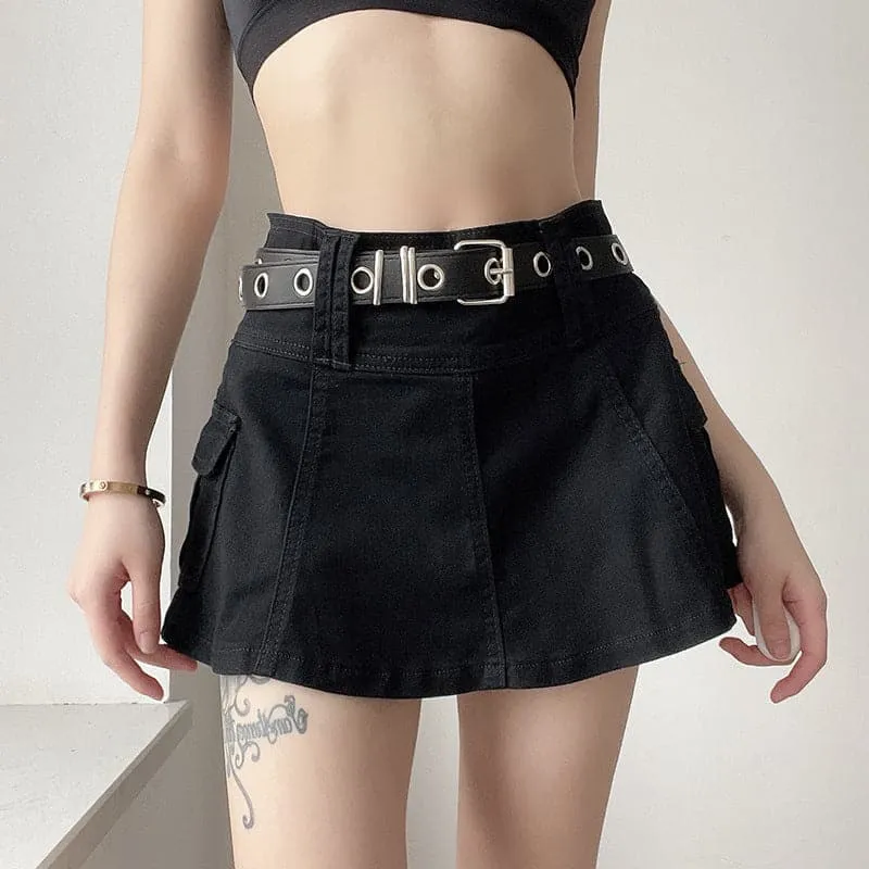 BerriesJam - A Zip-Up Cargo Pocket Solid Medium Rise Denim Midi Skirt