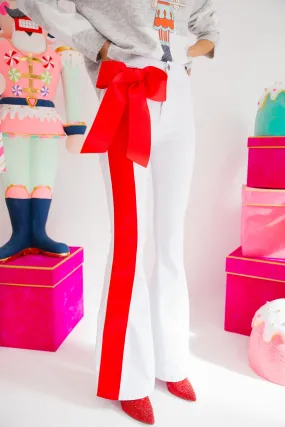 HOLIDAY SEASON WHITE FLARES