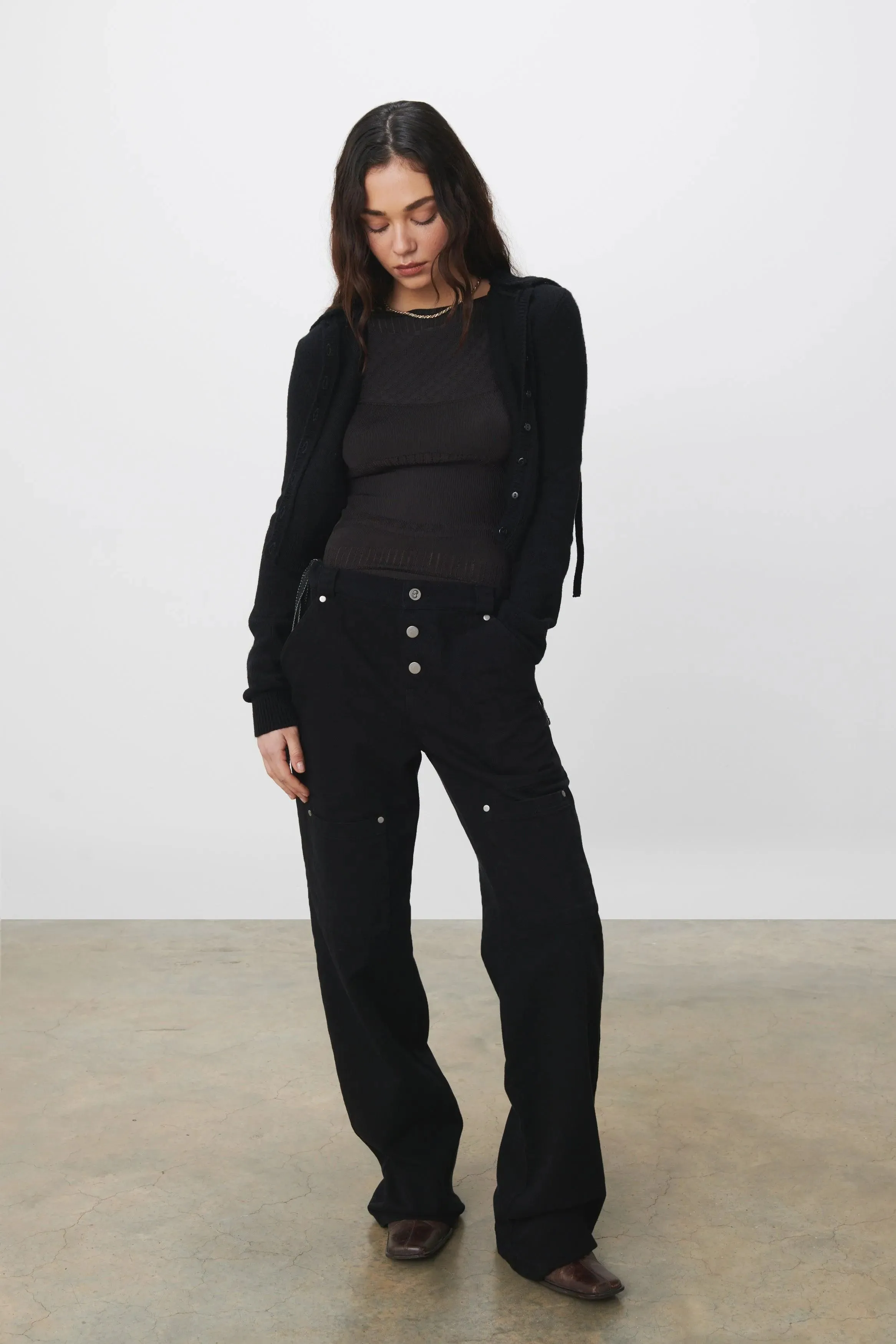 The Amelia Cargos, Jet
